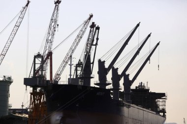 Japonya 'daki Endüstriyel Şehir Limanı 