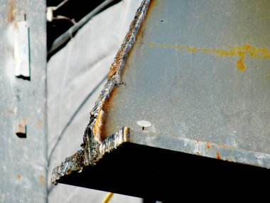 Paslı demirli metal plaka. eski metal arkaplan.