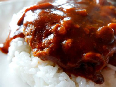 Lezzetli Asya yemeklerinin yakın görüntüsü