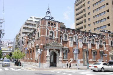 Japon şehrinde Tarihi Kırmızı Tuğla Bankası Binası