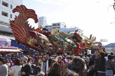 Karatsu Kunchi Japon festivali Japonya 'nın Saga ilinin Karatsu kentinde                    