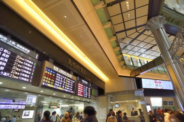 Tokyo tren istasyonunun içi, Japonya