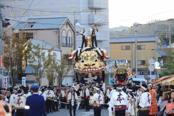 Karatsu Kunchi Japon festivali Japonya 'nın Saga ilinin Karatsu kentinde                    