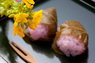Sakuramochi - Japon tatlı pirinç keki 