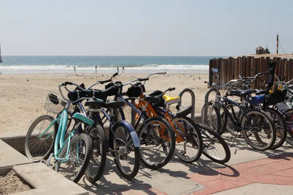 Spiaggia San Diego Con Biciclette — Foto Stock