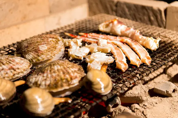 Lezzetli Asya yemeklerinin yakın çekim görüntüsü