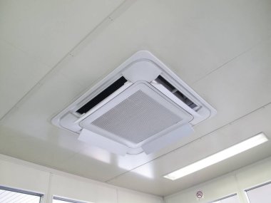 Odadaki klimanın manzarasını kapat.