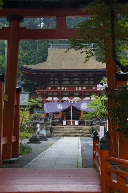 Japonya, Park 'ta kırmızı kapı 