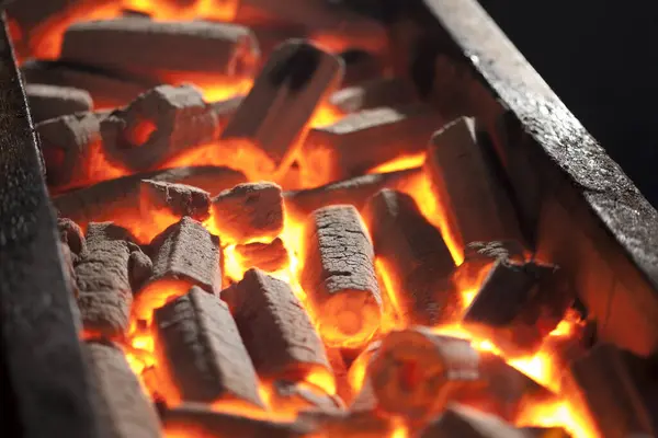 Burning Coal Grill Close View — Stockfoto