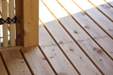 Tahta döşemeler, kahverengi ahşap zemin.