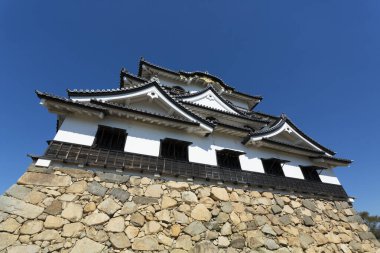 Japonya 'nın Hikone bölgesindeki bir dağın tepesinde, Igai tarafından çevrelenmiş tarihi bir tapınak olan Shiga Ken şu anda Japonya' da tarihi bir müze konumundadır..