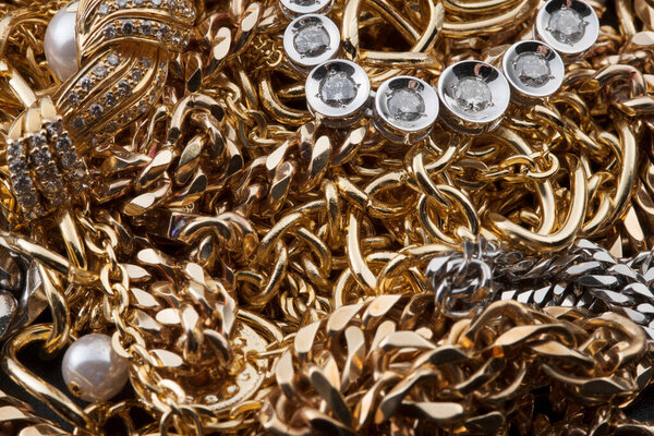ювелирные изделия, драгоценные металлы, вид вблизи