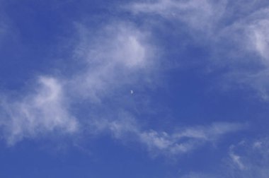 Bulutları olan güzel gökyüzü, doğa bulutları       