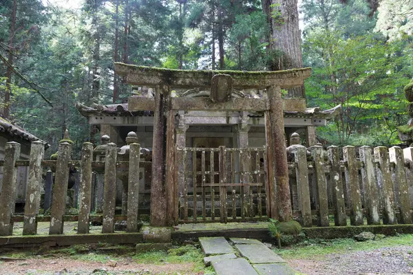 Japonya Koyasan Daki Okunoin Antik Budist Mezarlığı — Stok fotoğraf