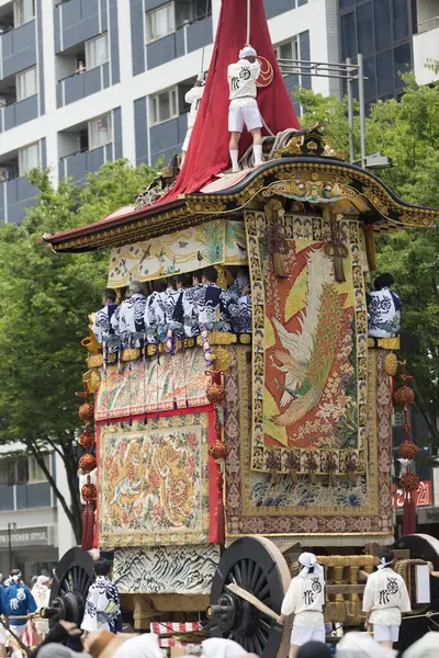 Festival Gion Matsuri Procesión Yamaboko Junko Gente Tirando Gran Carroza — Foto de Stock