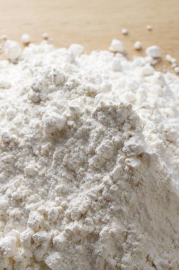 beyaz un yığını, yakın görünüm