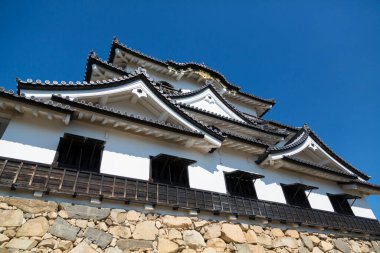 Japonya 'nın Hikone bölgesindeki bir dağın tepesinde, Igai tarafından çevrelenmiş tarihi bir tapınak olan Shiga Ken şu anda Japonya' da tarihi bir müze konumundadır..