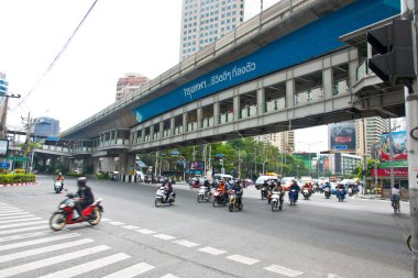 Japon kentinin gündüz kentsel mimari görüşü