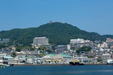 Tokyo, Japonya limanında gemiler ve tekneler