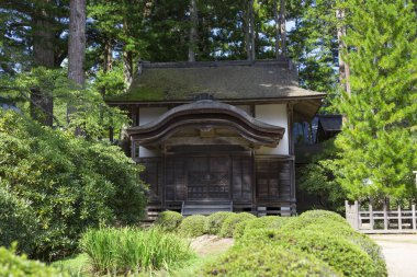 Kongobu-ji Danjo Garan bölgesindeki tapınak, Koyasan, Koya, Ito Bölgesi, Wakayama, Japonya 'daki tarihi Budist tapınağı kompleksi.