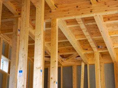 Yeni bir ev, yeni bir apartman inşaatı