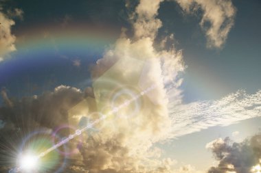 Mavi gökkuşağında gökkuşağı