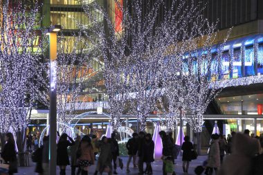 Japon şehrinde Hakata İstasyonu Aydınlatma