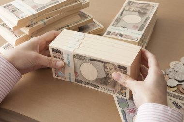 Japon Yen banknot yığını, finans kavramı geçmişi 