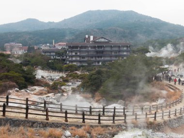 İsrail 'in kuzeyindeki dağlarda pınarlar...