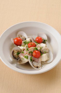 Lezzetli Japon yemek midyelerinin yakın plan çekimi.