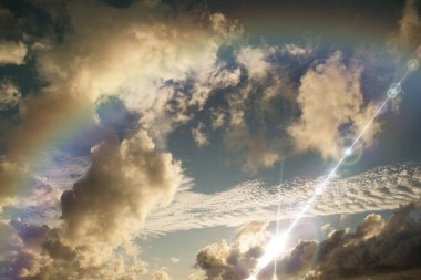 Bulutlu güzel gökyüzü