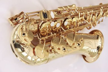 Hafif arka planda saksafonu kapat, müzik aleti