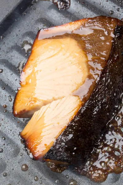 パンの新鮮な魚 — ストック写真