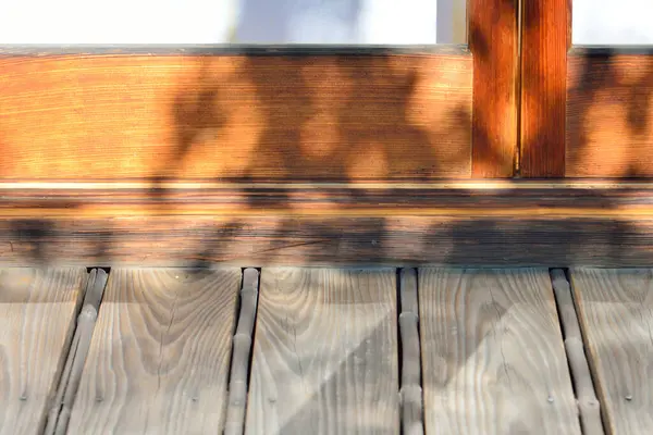 Старые Деревянные Окна Японского Дома — стоковое фото