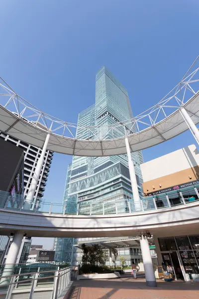 Şehrin modern mimarisi