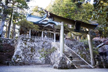 Totsukawa köyündeki güzel Tamaki Tapınağı