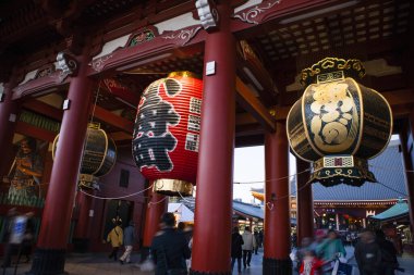 Japonya, Asakusa 'daki eski Sensoji tapınağı.