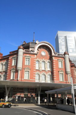 Tokyo İstasyonu, Japonya 'nın başkenti Tokyo' ya açılan kapıdır.