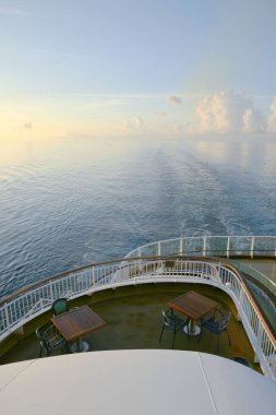 Seyahat Gemisi Gövdesi, seyahat konsepti