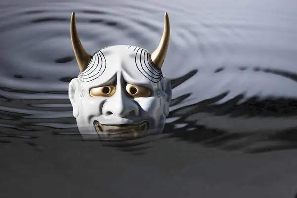 Imagen Collage Digital Con Máscara Teatro Demonio Tradicional Japonés — Foto de Stock
