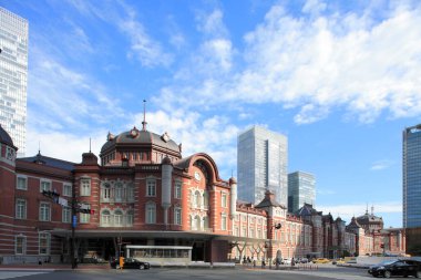 Tokyo İstasyonu, Japonya 'nın başkenti Tokyo' ya açılan kapıdır..