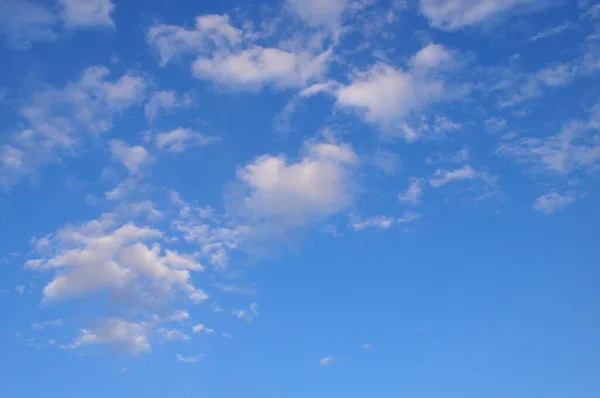Vacker Blå Himmel Med Moln Molnlandskap — Stockfoto