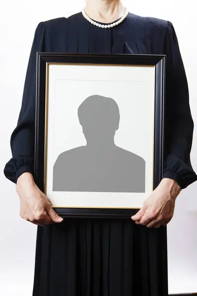Close View Person Holding Funeral Frame Man Silhouette — Stock Photo, Image