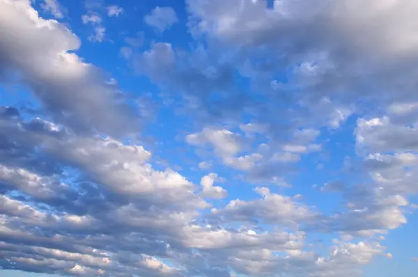 Vacker Blå Himmel Med Moln Molnlandskap — Stockfoto