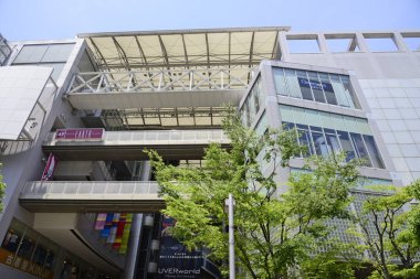 Şehir silueti benzersiz şehir mimarisi tarafından şekillendirildi