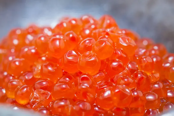 Vista Cerca Del Delicioso Caviar Rojo Tazón — Foto de Stock