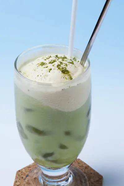 green tea with milk and ice