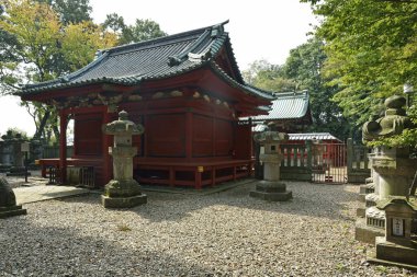 Tapınak manzarası, geleneksel Japon mimarisi.