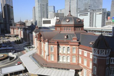 Tokyo İstasyonu, Japonya 'nın başkenti Tokyo' ya açılan kapıdır..