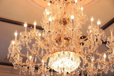 Tochigi ilindeki Japonya Demiryolu (JR) Nikko Tren İstasyonu